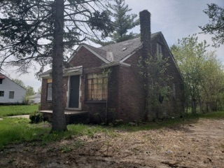 6865 Vaughan (2).jpg